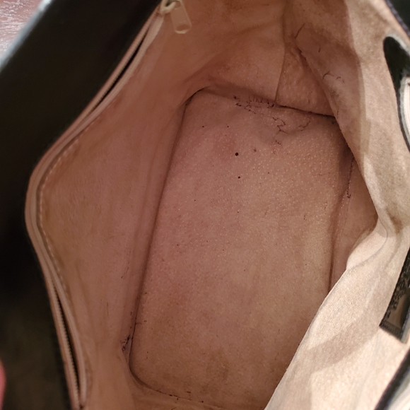 Hirofu Elegant Black Leather Tote Bag - Picture 10 of 15